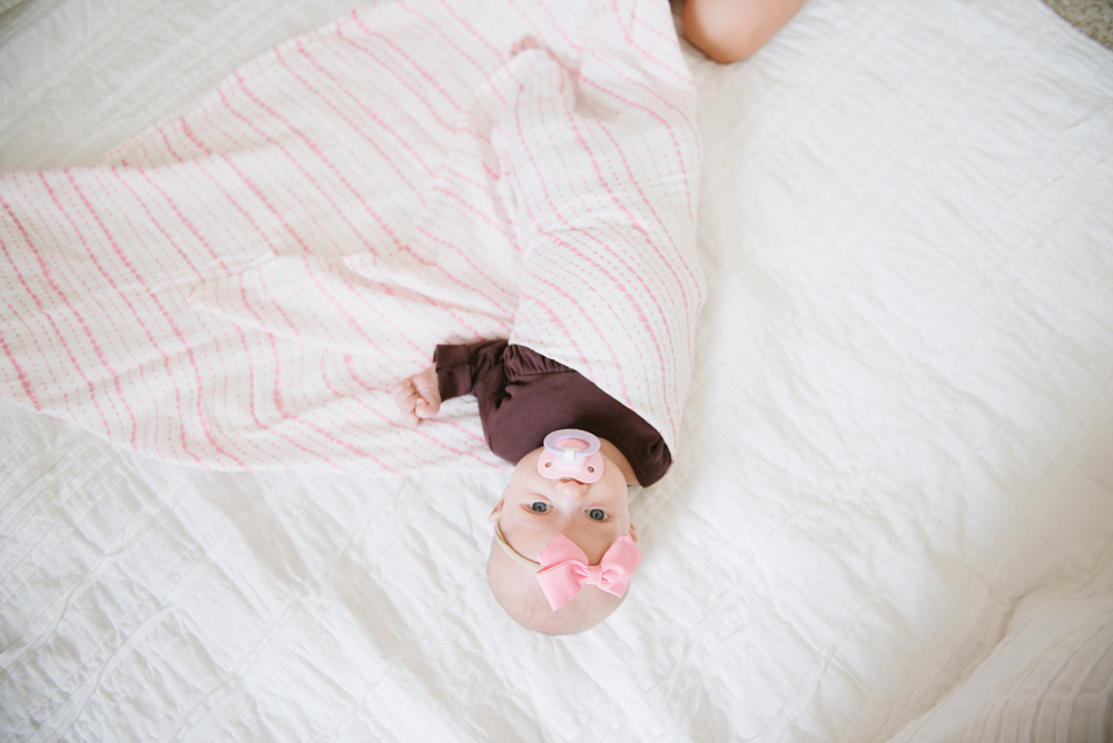 how-to-swaddle-a-baby