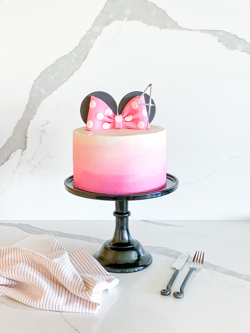 kailee wright minnie mouse cake